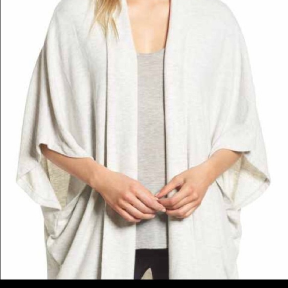 cupcakes & cashmere Jackets & Blazers - Cupcakes and Cashmere Bregan Cardigan